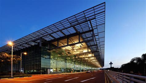 changi international airport terminal 3.